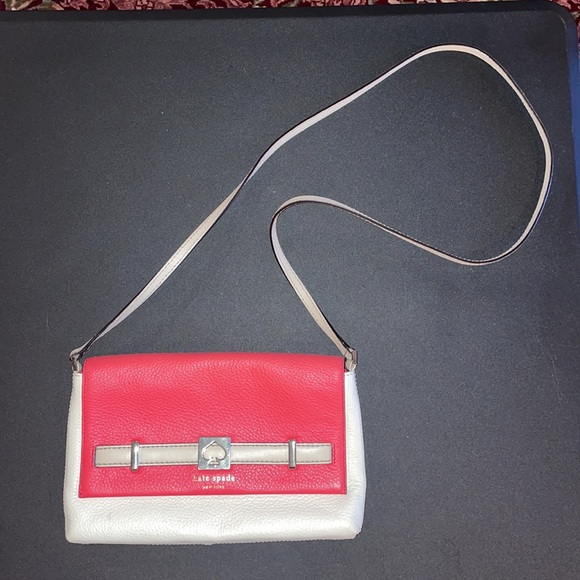 Kate spade crossbody - Picture 1 of 6